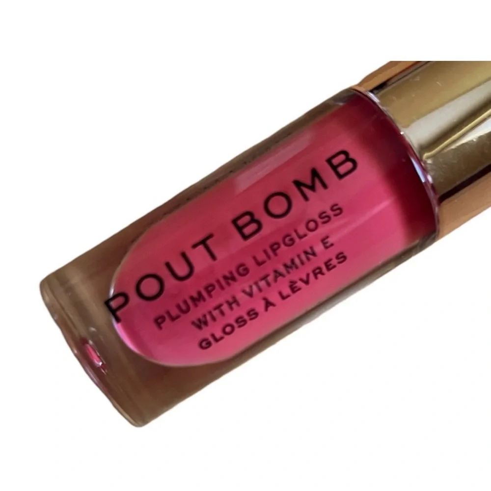 Revolution Pout Bomb Lip Gloss - Rose Coral Tint